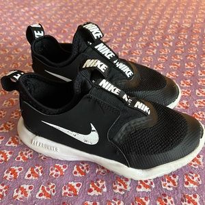 GUC boys Nike Flex Runner *open to offers*